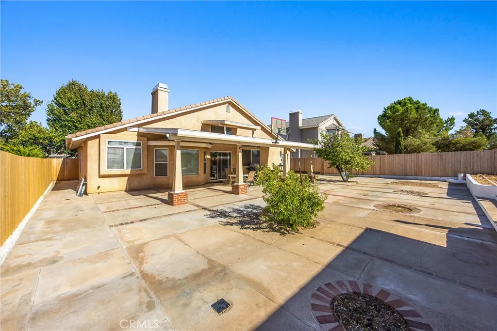 main property photo 20