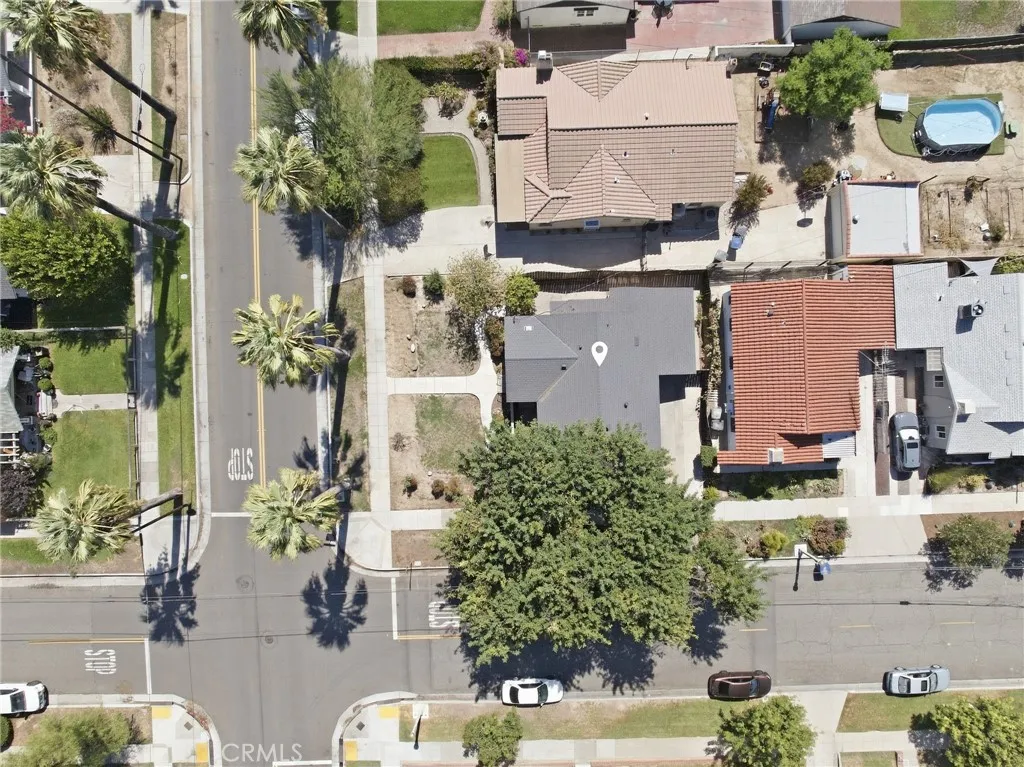 main property photo 41
