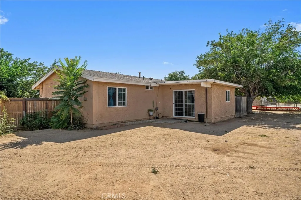 main property photo 23