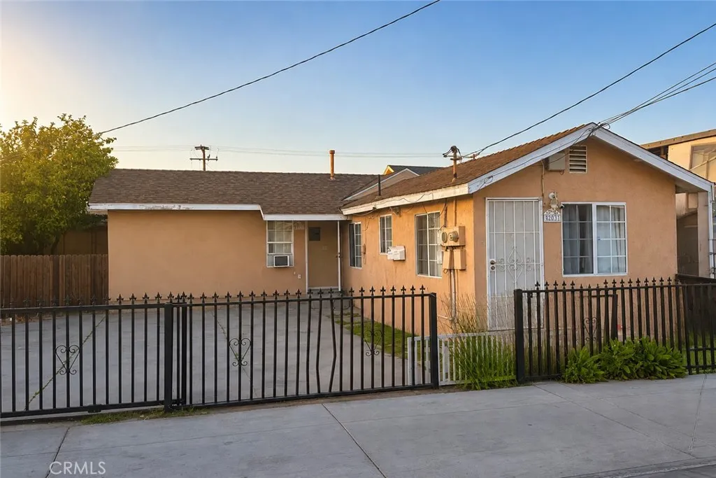 main property photo 0