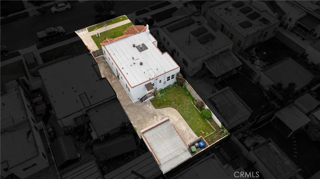 main property photo 31