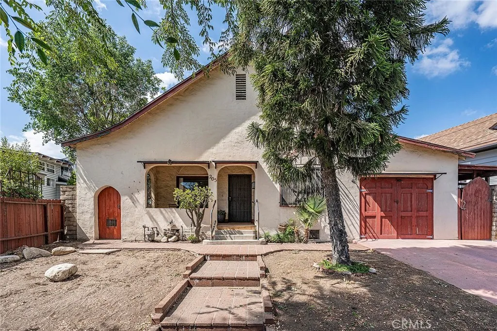 main property photo 0
