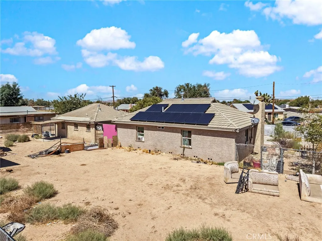 main property photo 18