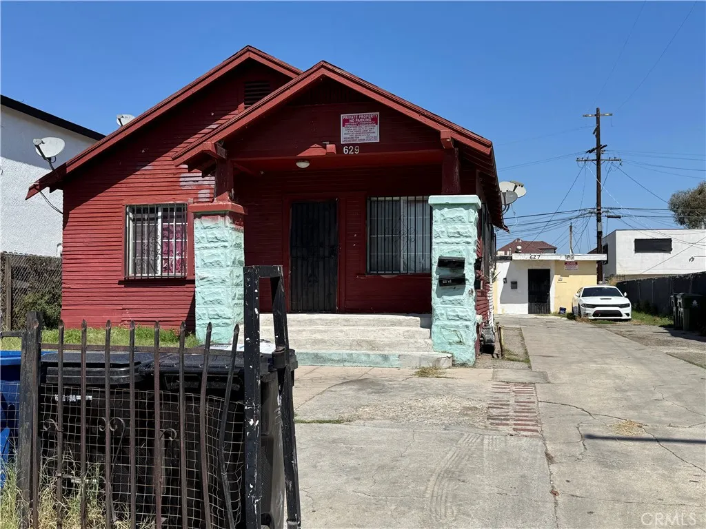 main property photo 0