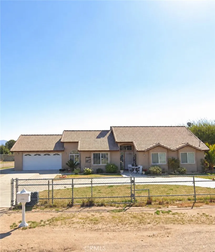 main property photo 0