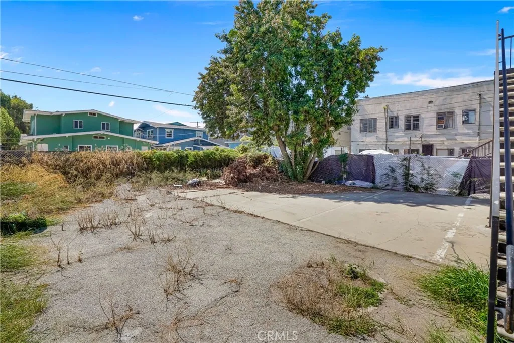 main property photo 50
