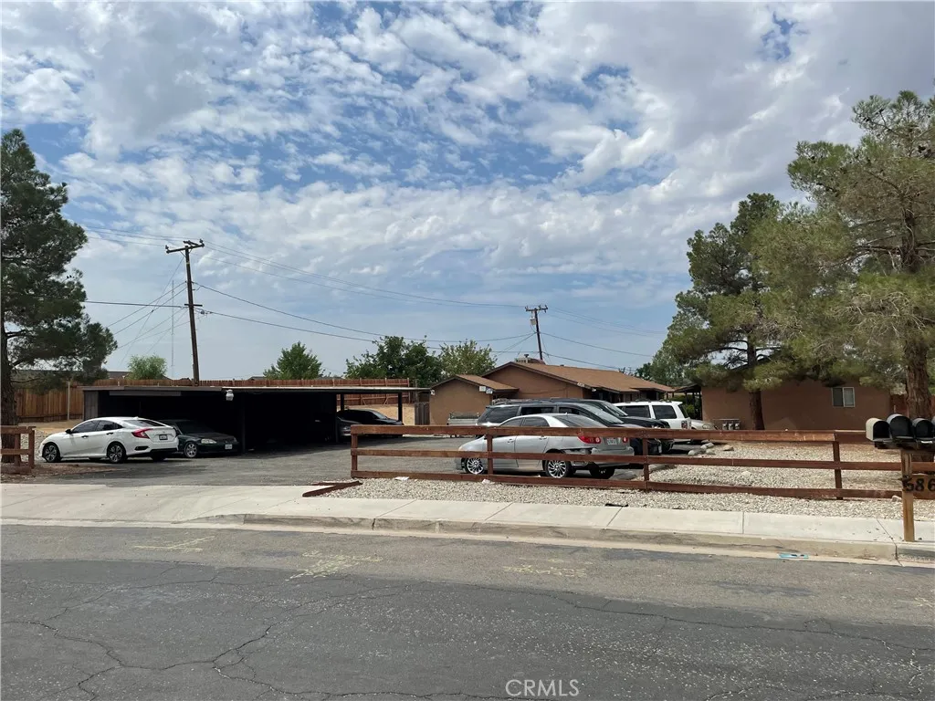 main property photo 5