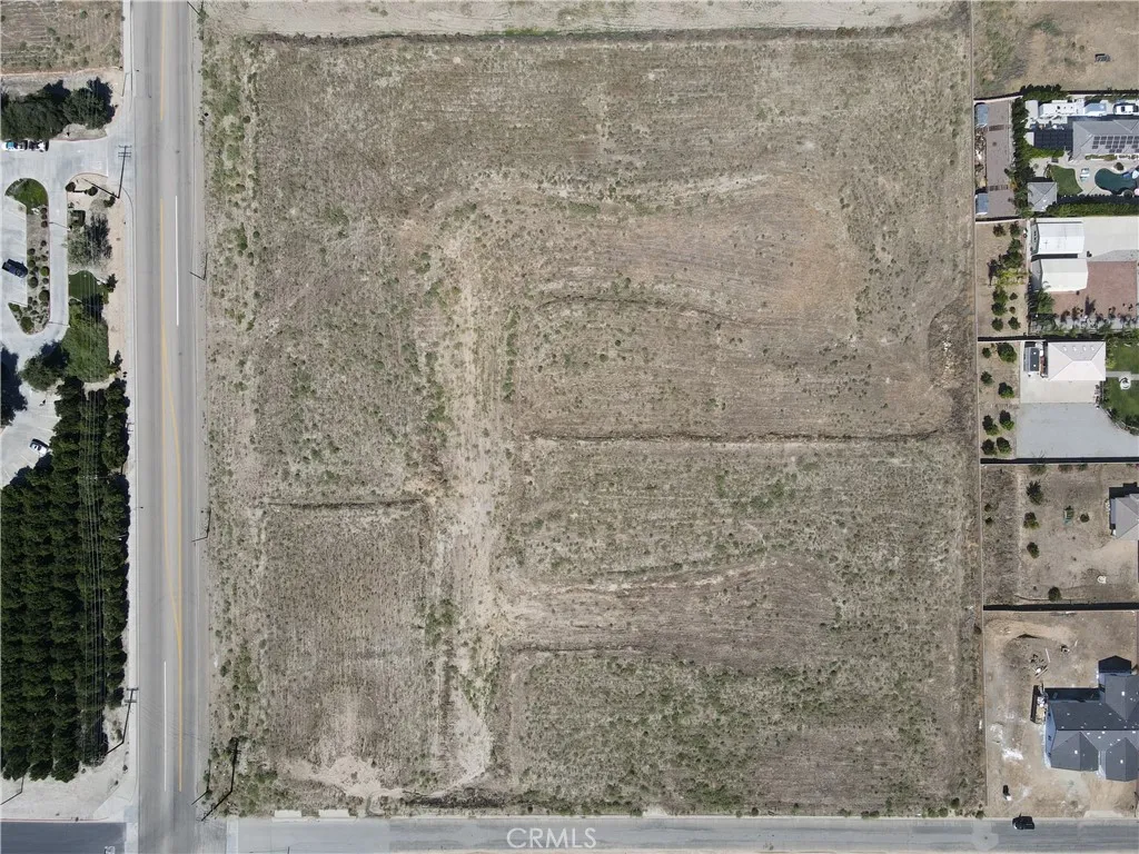 main property photo 7