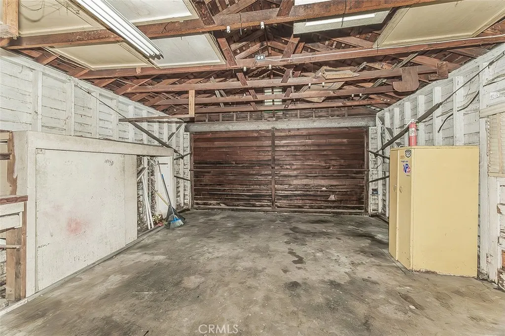 main property photo 60