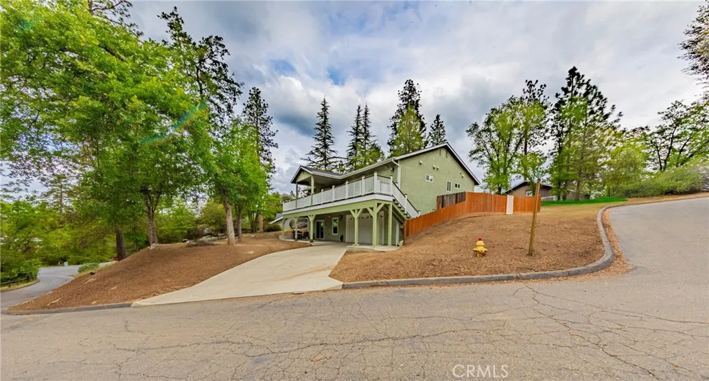 main property photo 58