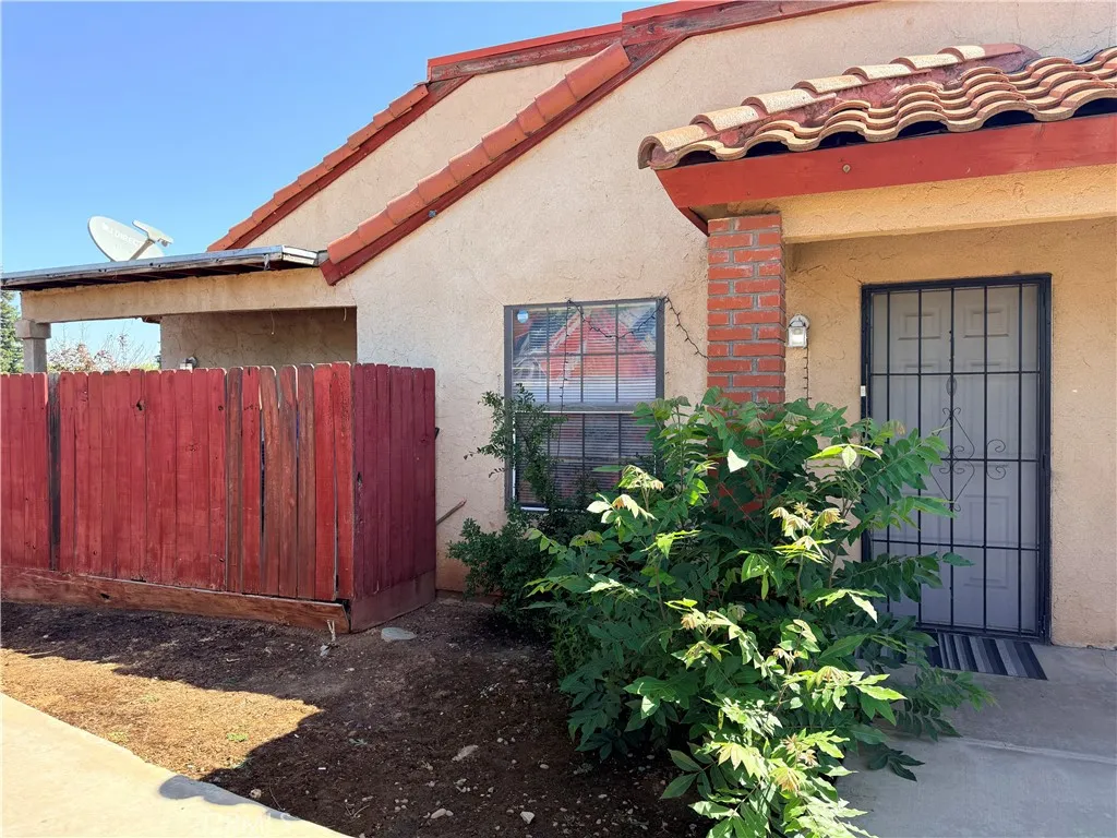 main property photo 4