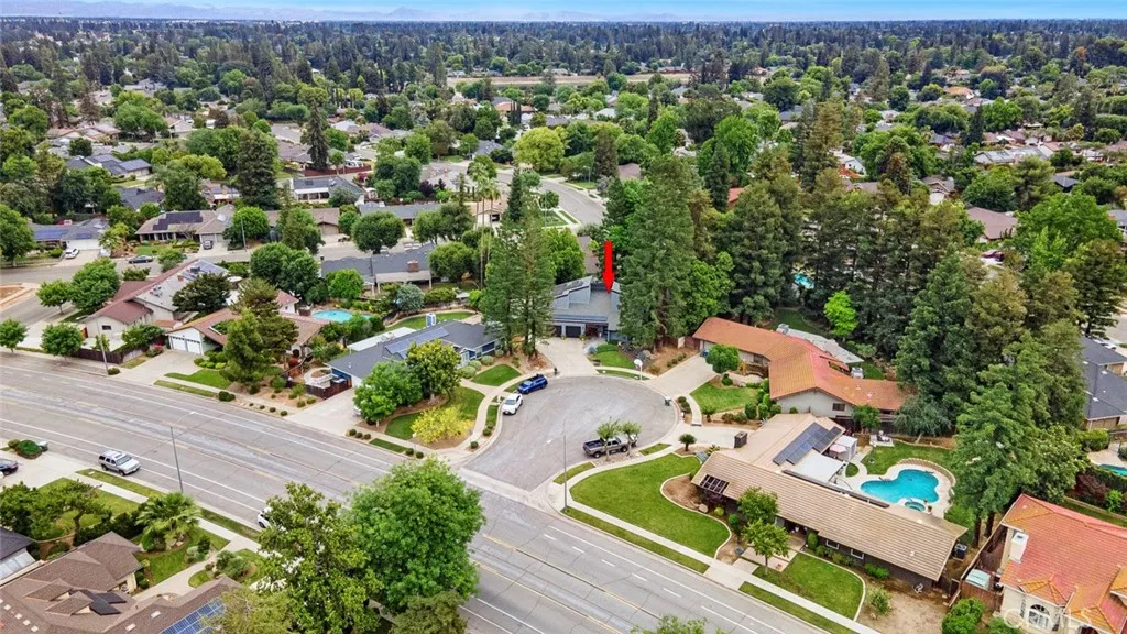 main property photo 43