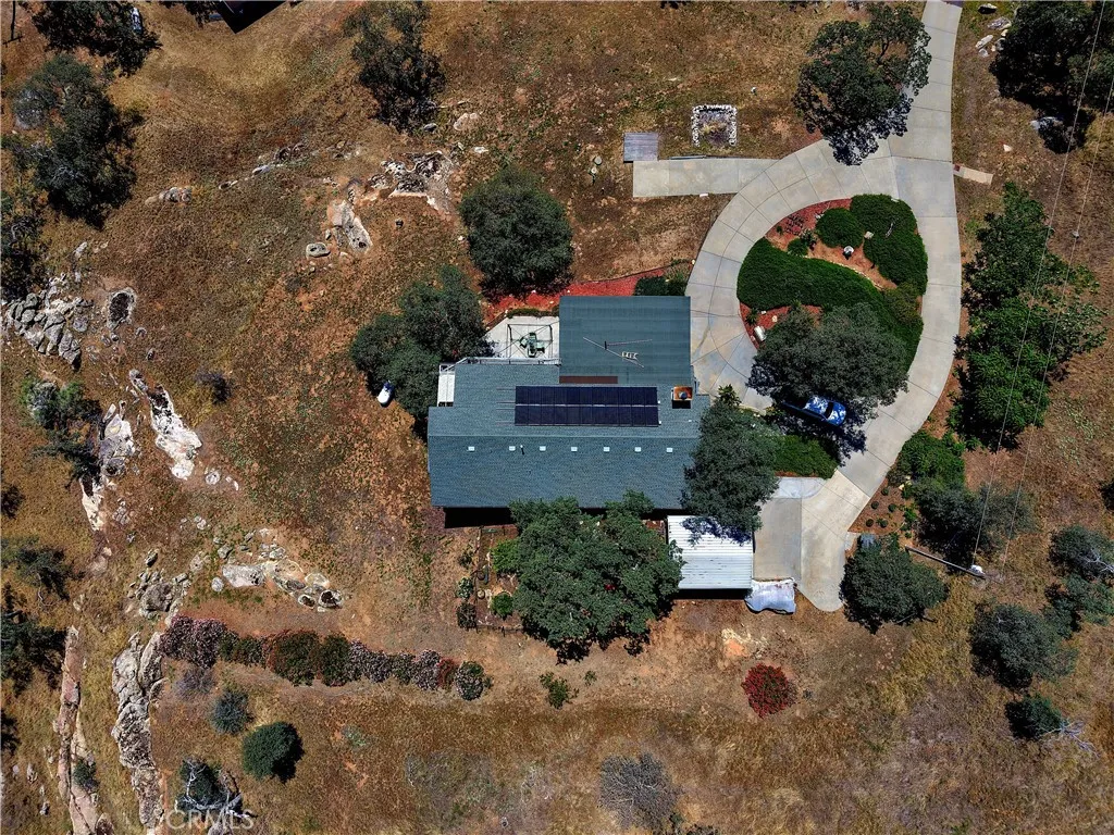 main property photo 74