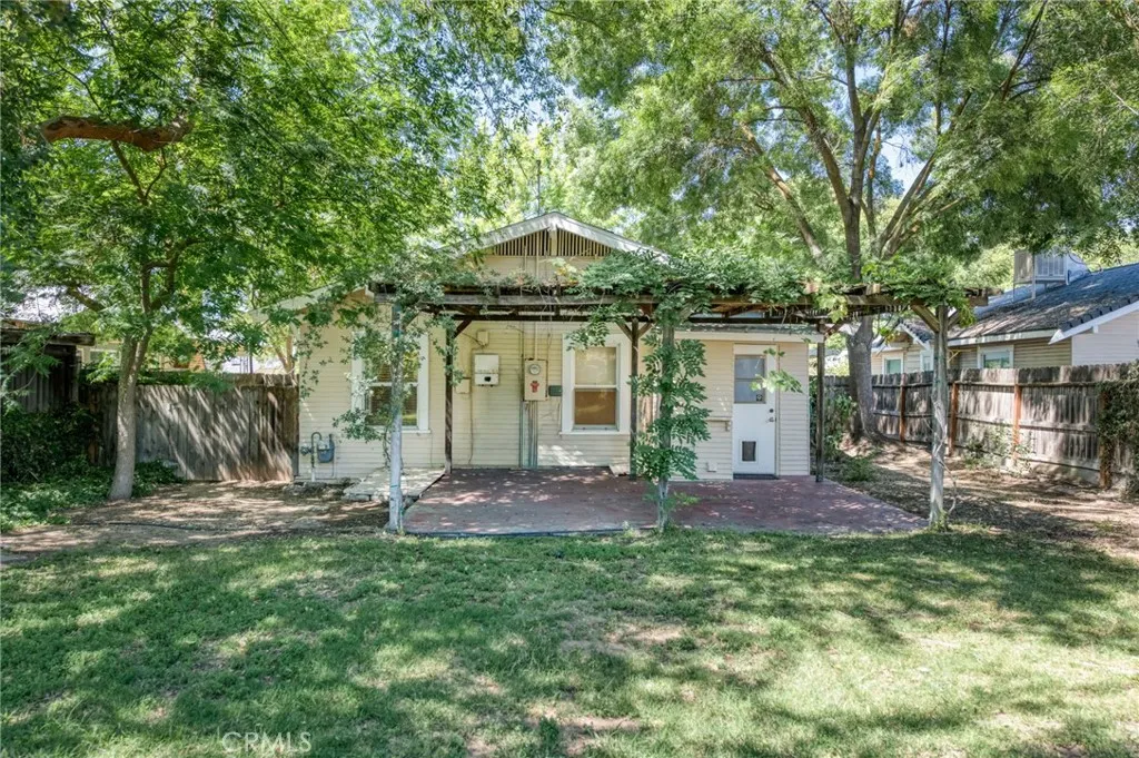 main property photo 31