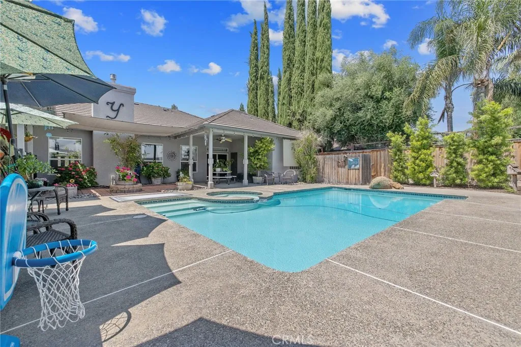 main property photo 69