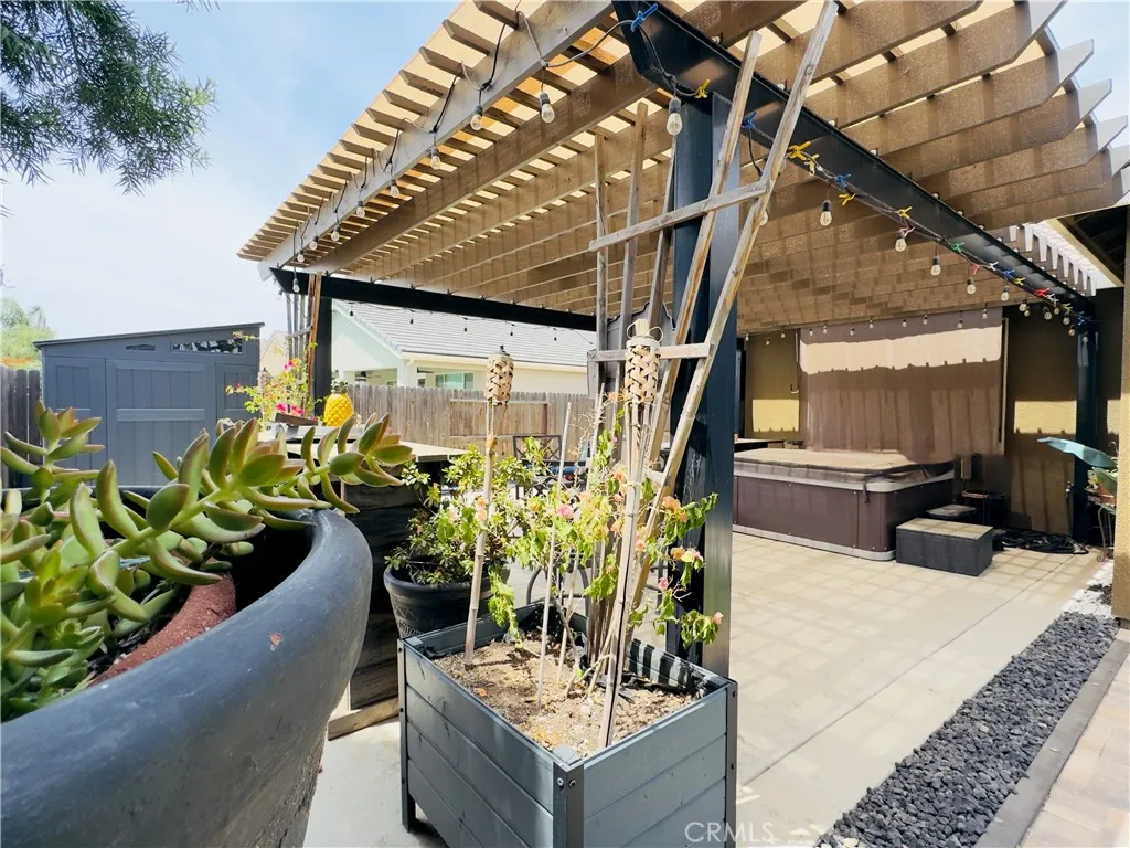 main property photo 70