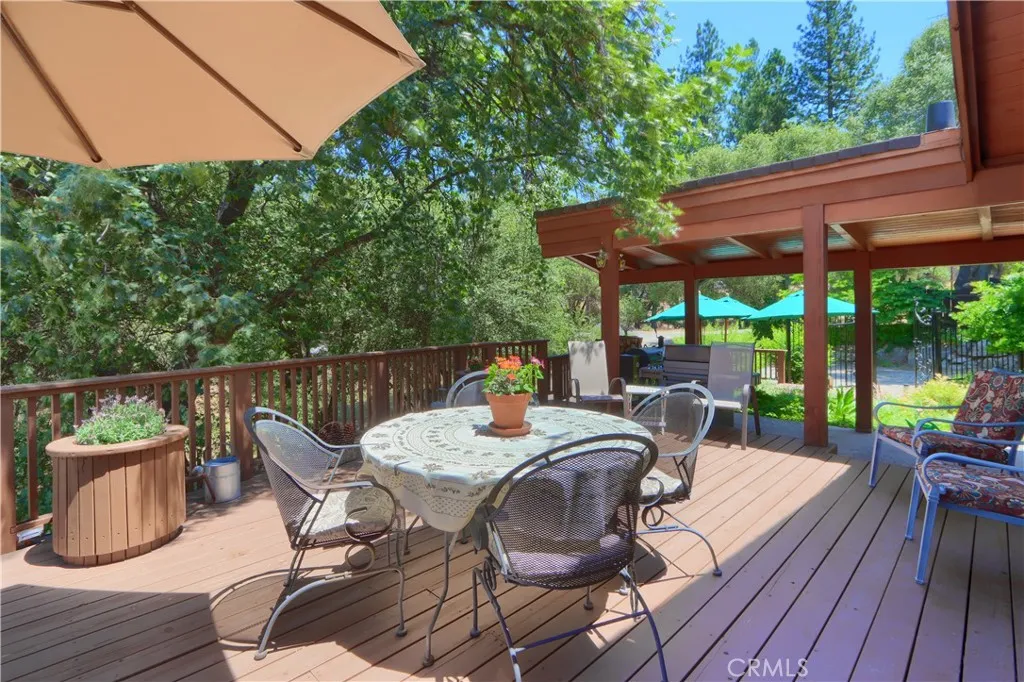 main property photo 16