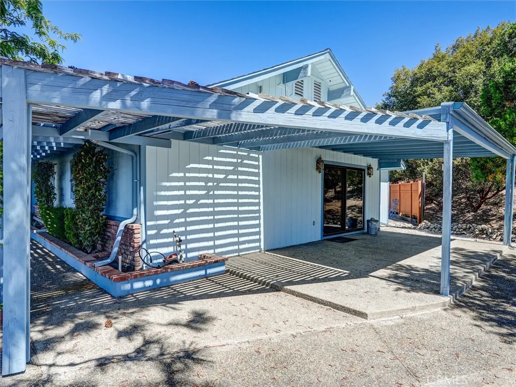 main property photo 49