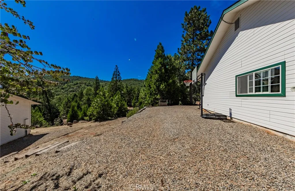 main property photo 54