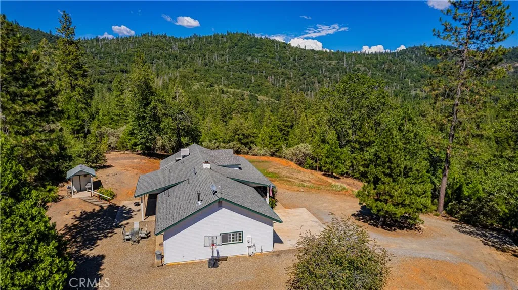 main property photo 67
