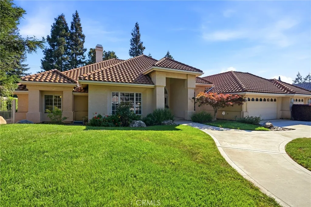 main property photo 7