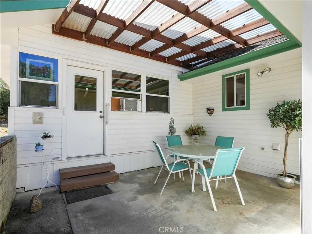 main property photo 41
