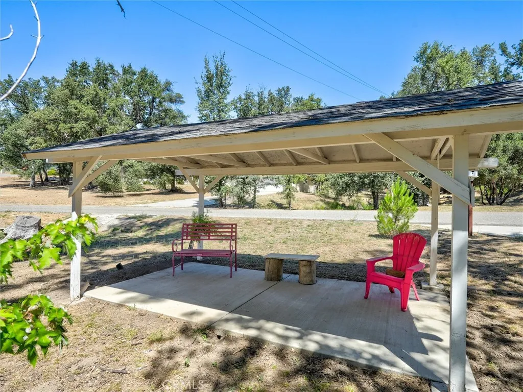 main property photo 48