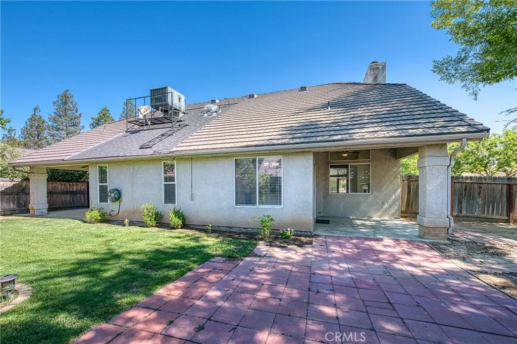 main property photo 27