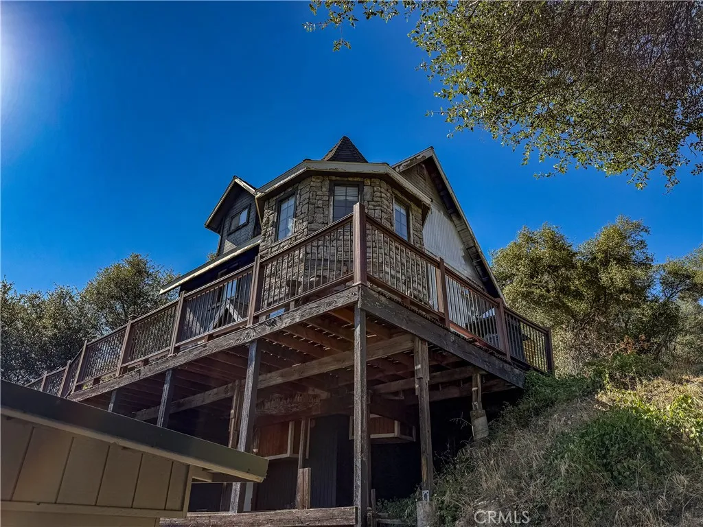 main property photo 69
