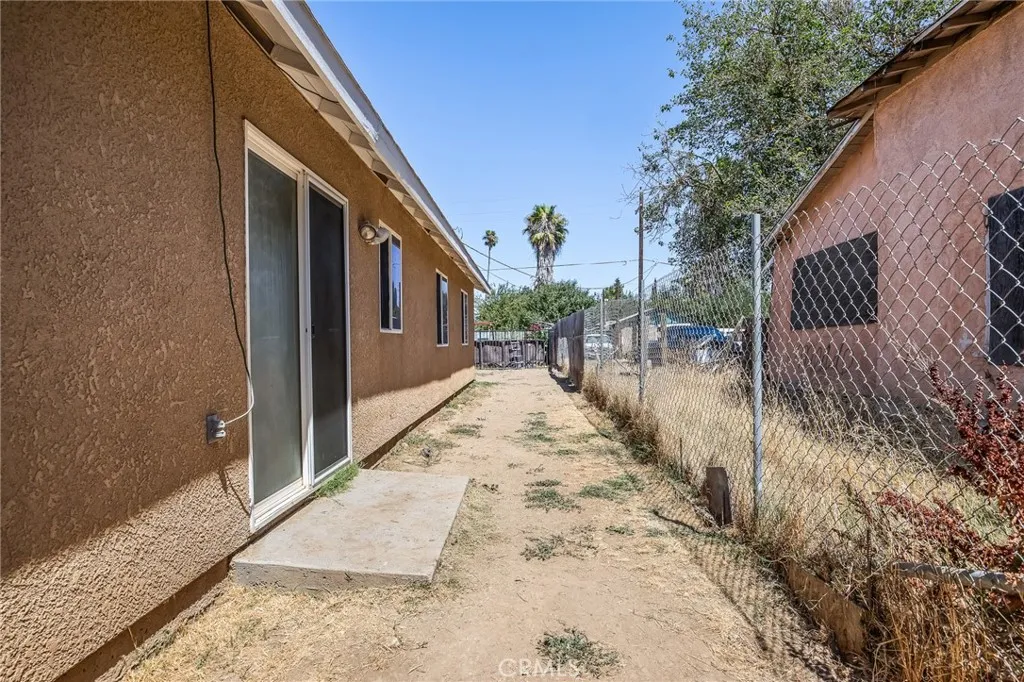 main property photo 47