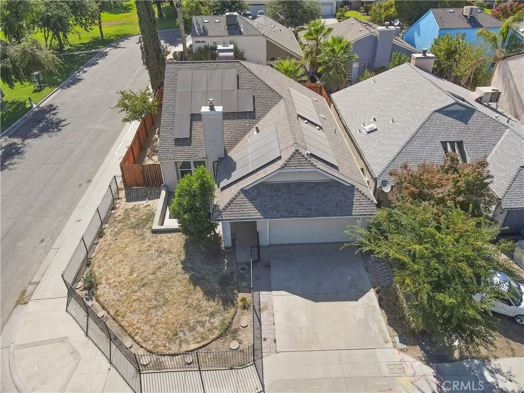 main property photo 23
