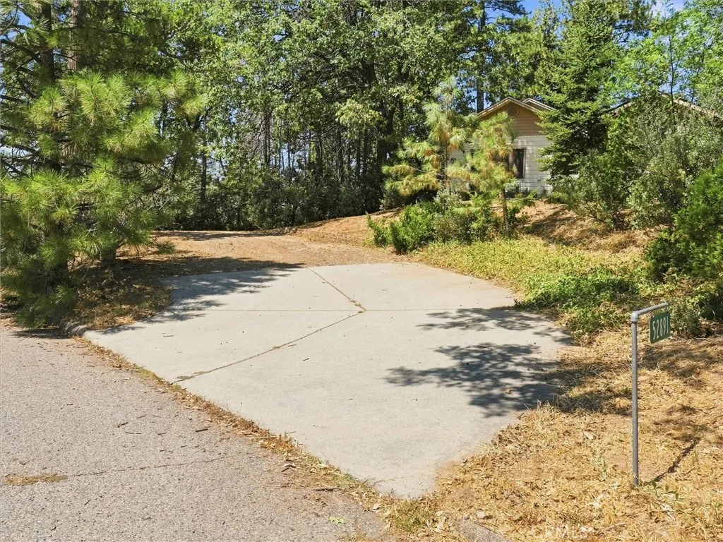 main property photo 60