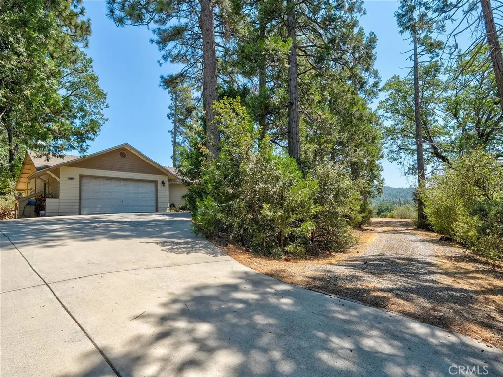 main property photo 61