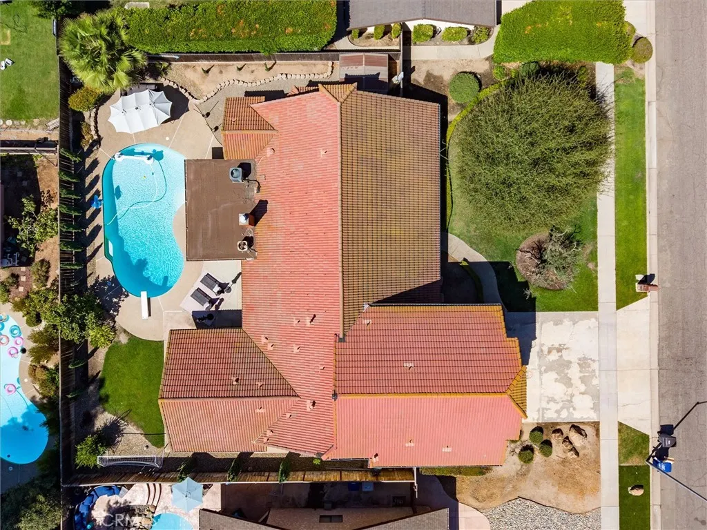 main property photo 56