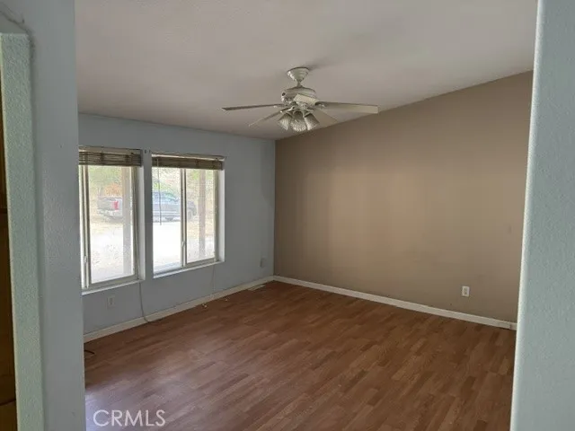 property viewer photo 20