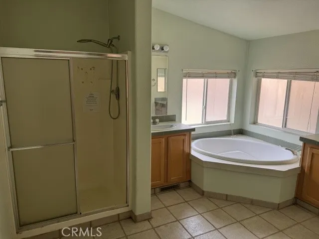 property viewer photo 22