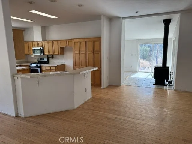 property viewer photo 3
