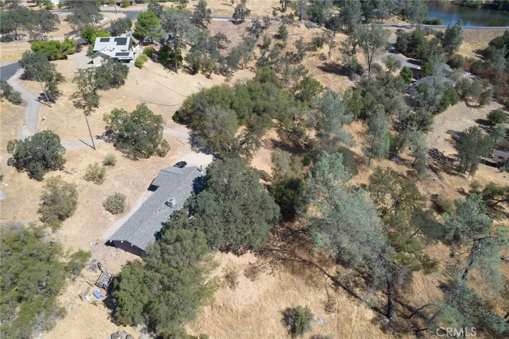 main property photo 50