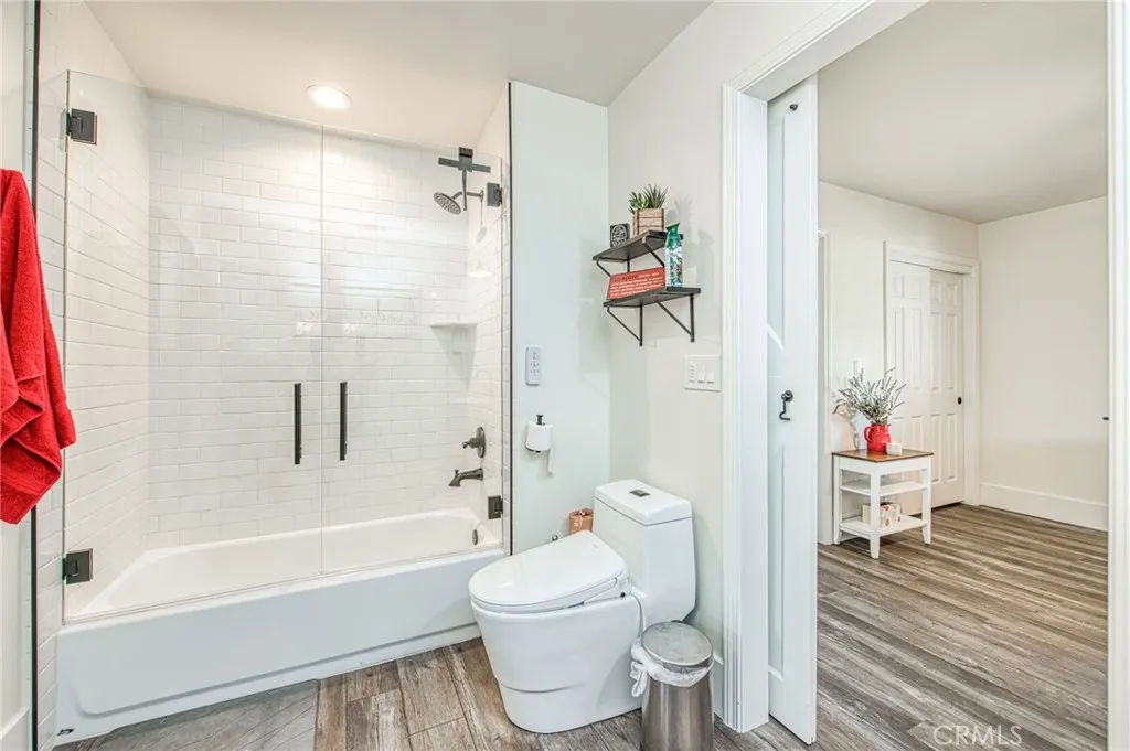 main property photo 73