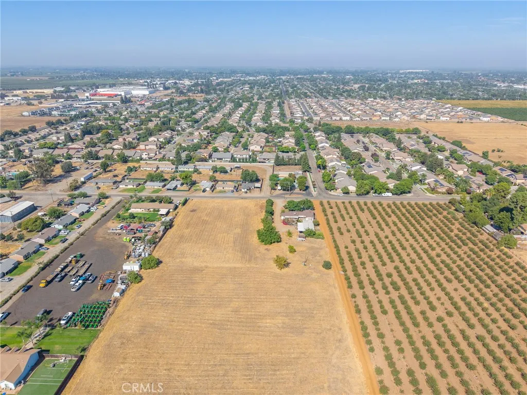 main property photo 61