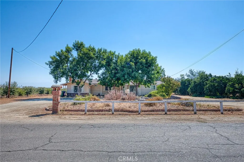 main property photo 67