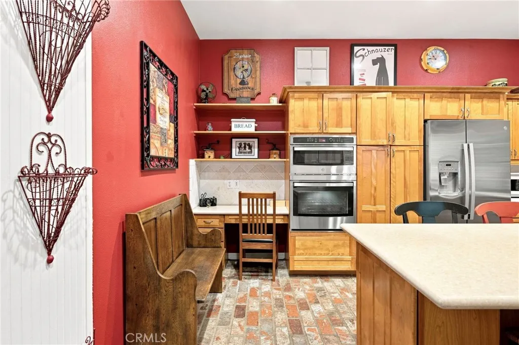 main property photo 15