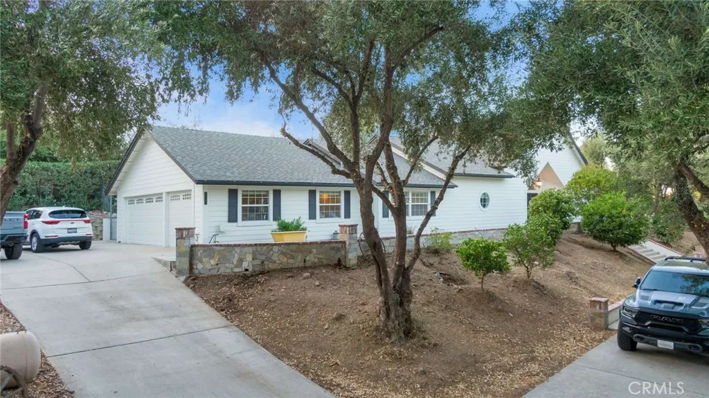 main property photo 62