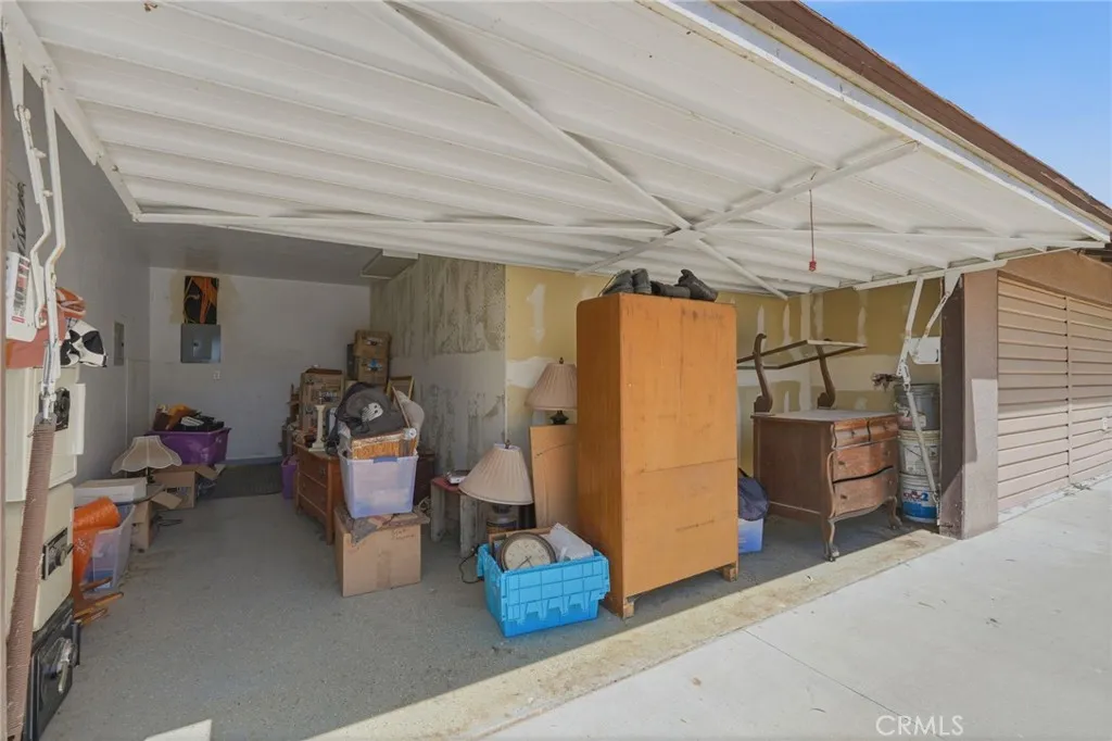 main property photo 45