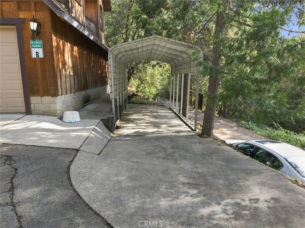 main property photo 47