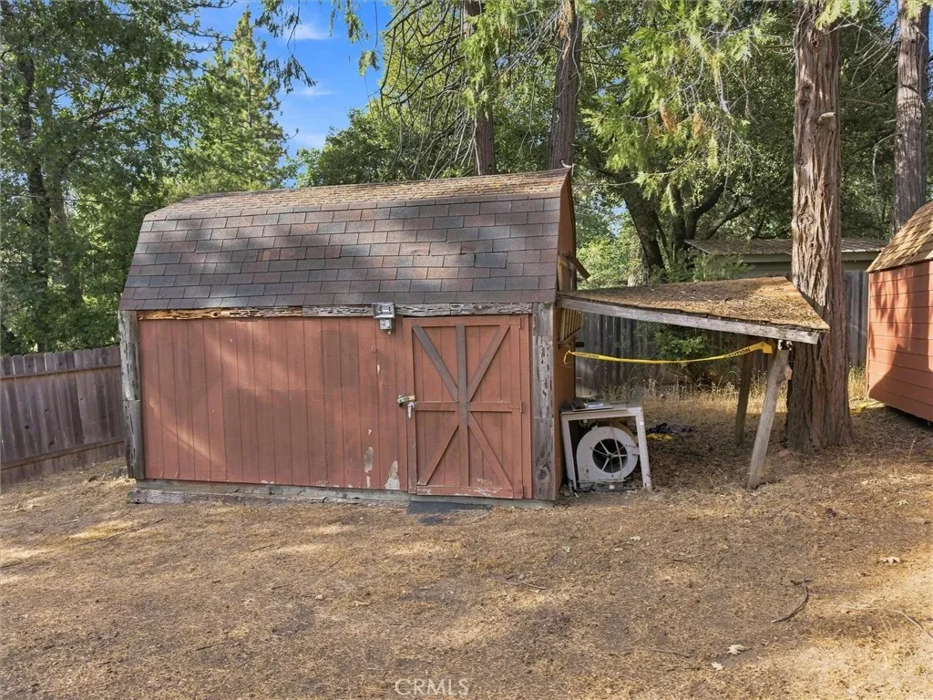 main property photo 59
