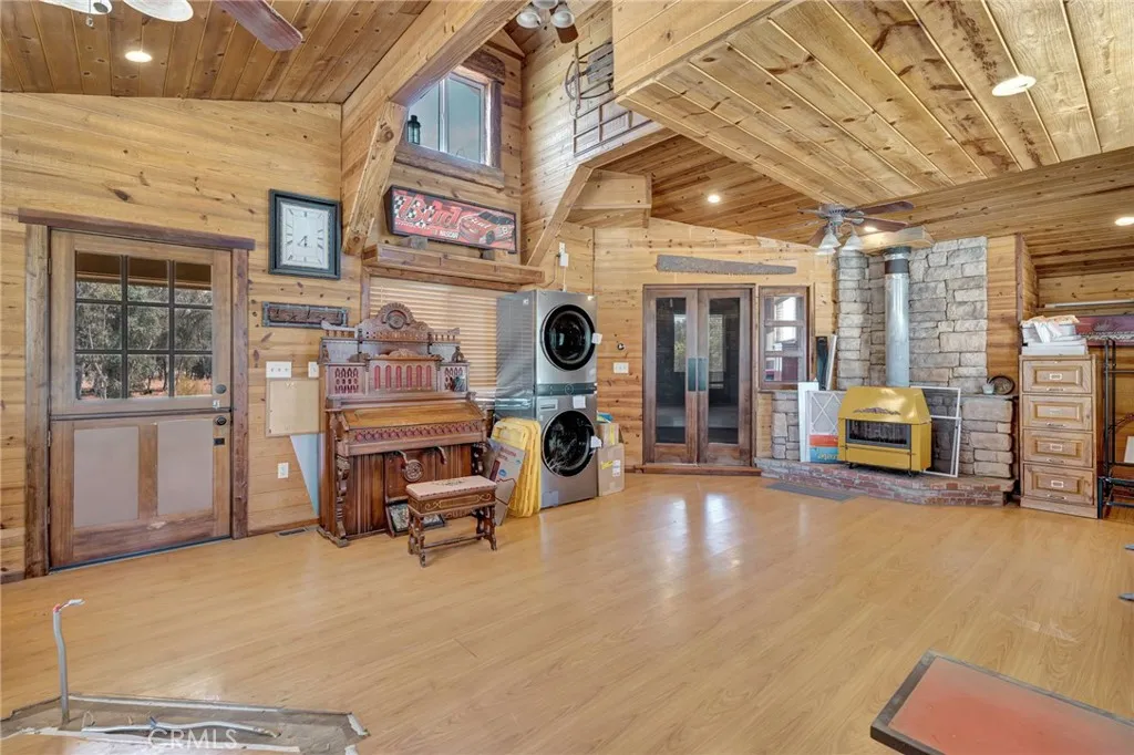 main property photo 42
