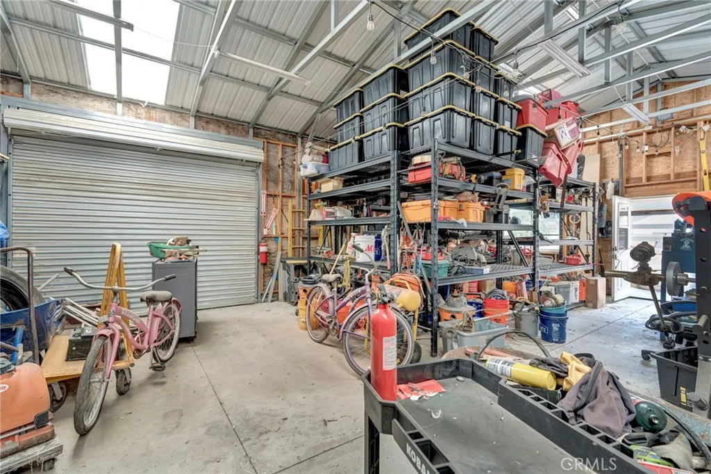 main property photo 50