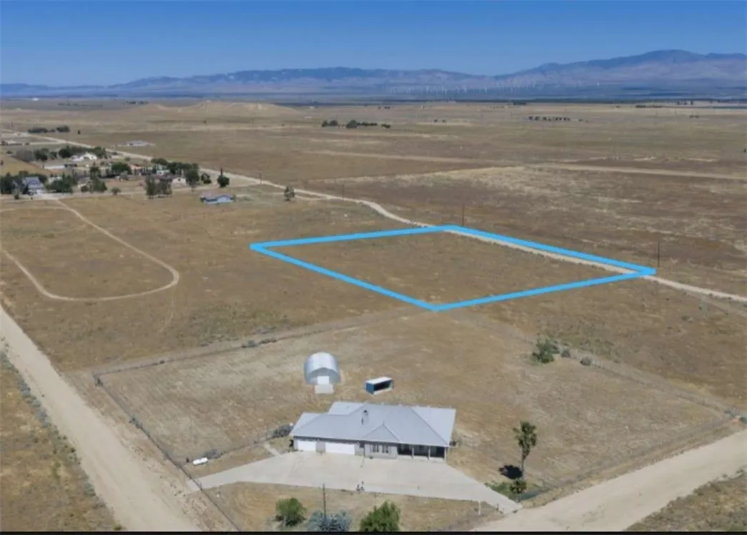 main property photo 1