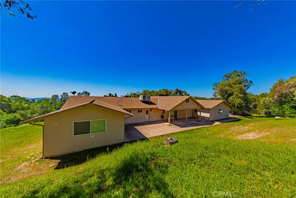 main property photo 43